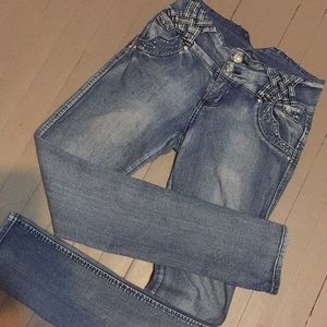 Stretchy skinny jeans with lots of bling